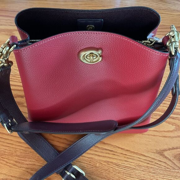 Coach Red Leather Medium Shoulder bucket Bag - Picture 3 of 8